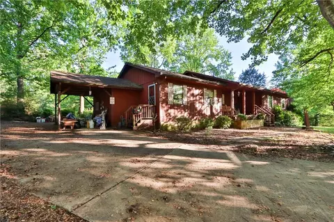 2719 Samples Rd, Cumming, GA 30041