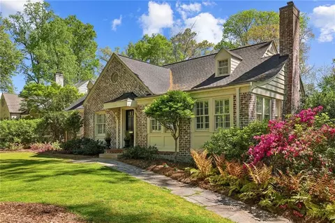 225 Huntington Rd NE, Atlanta, GA 30309