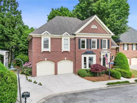 1094 Fairway Gdns NE, Atlanta, GA 30319