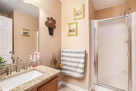 Bath - 13222 Cooper Ct, Hampton, GA 30228 photo 1 of 4