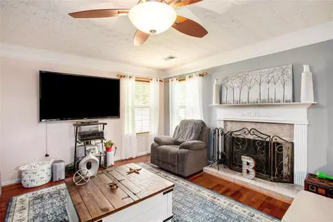 Living - 13222 Cooper Ct, Hampton, GA 30228 photo 2 of 5