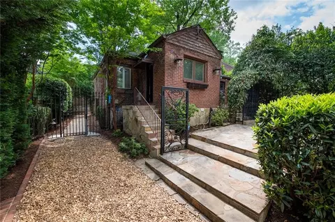 532 Trabert Ave NW, Atlanta, GA 30309