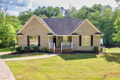 531 Moons Bridge Rd, Hoschton, GA 30548