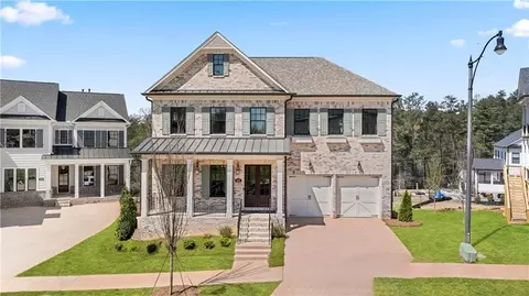 3070 Barnes Mill Ct, Roswell, GA 30075