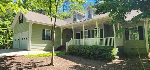 295 Phillips St, Clarkesville, GA 30523