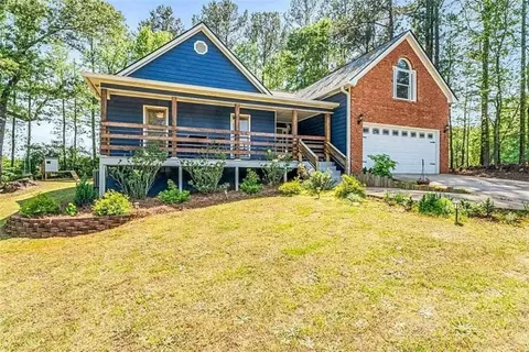 100 Crown Forest Dr, Mcdonough, GA 30252