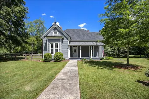 1018 Emory St, Oxford, GA 30054
