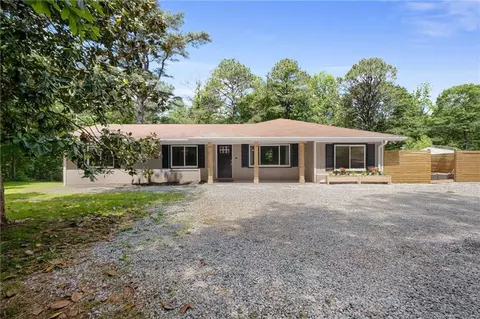 882 Highway 162, Covington, GA 30016