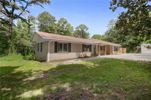 882 Highway 162, Covington, GA 30016 photo 2