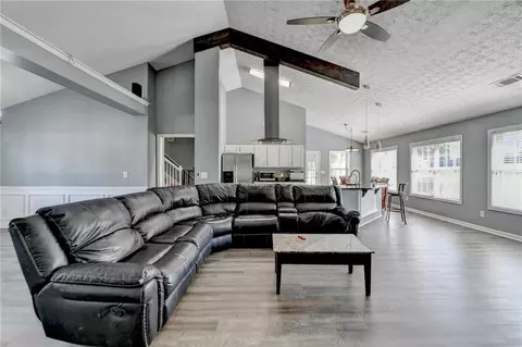 305 Windsor Brook Ln, Lawrenceville, GA 30045