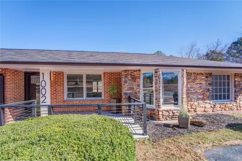 1002 Covered Bridge Rd, Covington, GA 30016 photo 10
