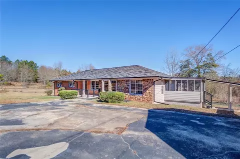1002 Covered Bridge Rd, Covington, GA 30016 photo 9