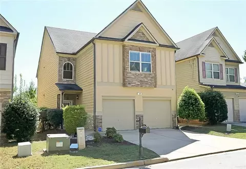 3885 Lake Manor Way, Atlanta, GA 30349