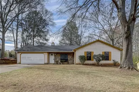 116 Christopher Pl, Riverdale, GA 30274