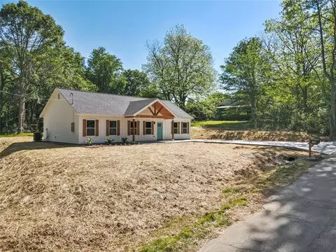 734 Gardner St, Austell, GA 30168
