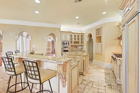 Kitchen - 6020 E Andechs Smt, Johns Creek, GA 30097 photo 2 of 6