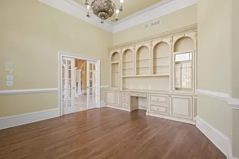 Living - 6020 E Andechs Smt, Johns Creek, GA 30097 photo 5 of 16