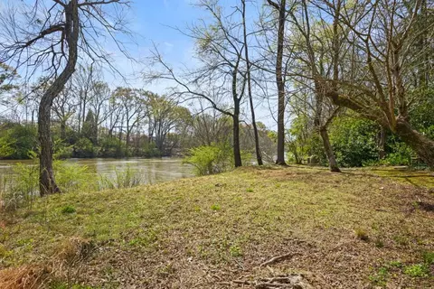Exterior - 6020 E Andechs Smt, Johns Creek, GA 30097 photo 9 of 14