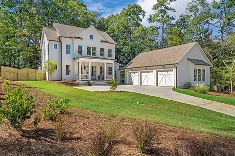 103 Spring Dr, Roswell, GA 30075