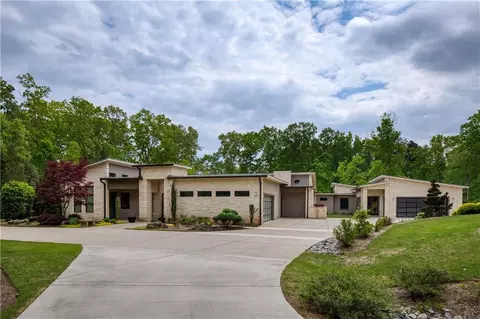 70 Johnson Rd, Suwanee, GA 30024