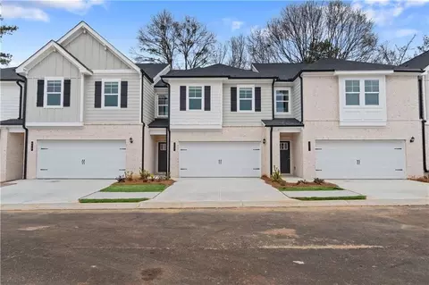 305 Shine Dr, Stockbridge, GA 30281