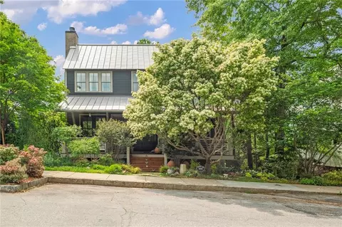 10544 Serenbe Ln, Chattahoochee Hills, GA 30268