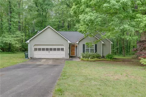 1808 Floye Dr, Loganville, GA 30052