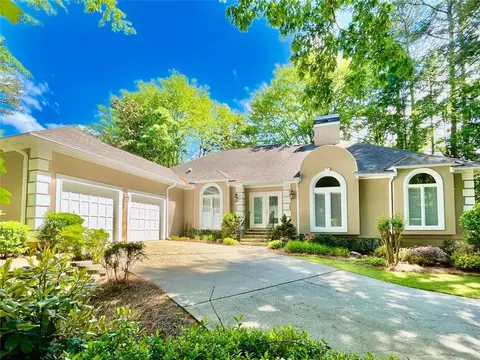 2650 Princess Ln SE, Marietta, GA 30067