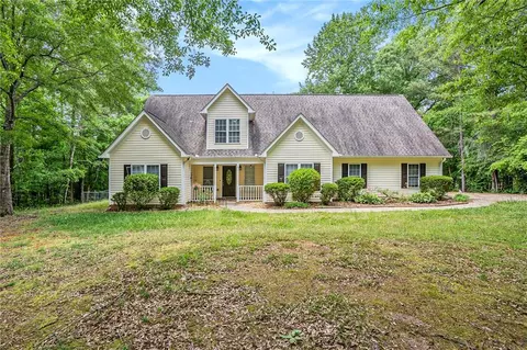 70 River Shoals Ct, Covington, GA 30016