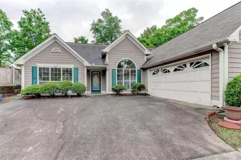 1740 Keswick Place Dr, Lawrenceville, GA 30043