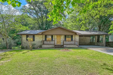 6216 Lance Ln, Riverdale, GA 30274