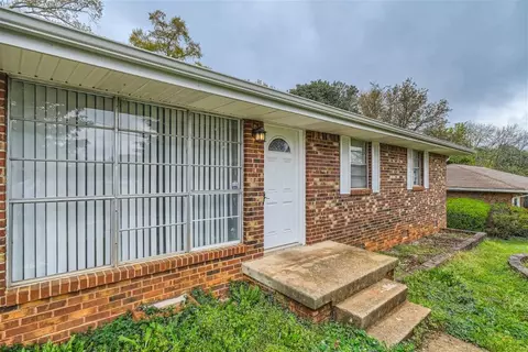 340 Canterbury Dr, Jonesboro, GA 30238