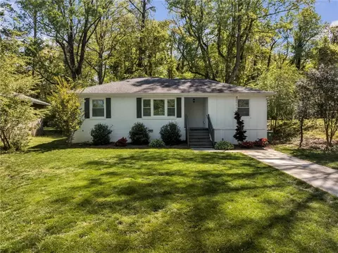 2074 Rockhaven Dr, Decatur, GA 30032