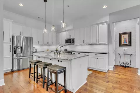 360 Chambers St #103, Woodstock, GA 30188
