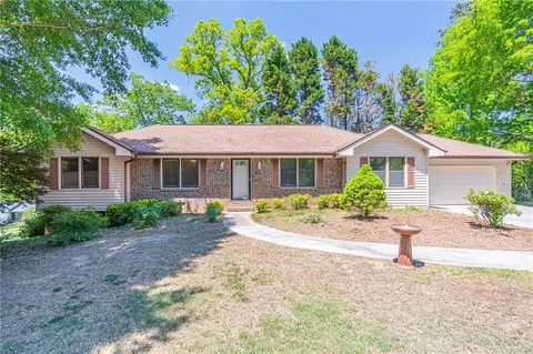 1098 Carla Joe Dr SW, Lilburn, GA 30047