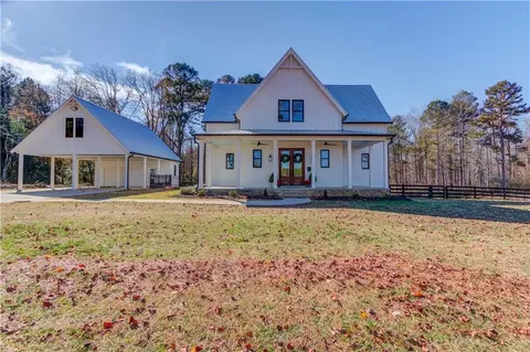 2313 Highway 51 S, Maysville, GA 30558