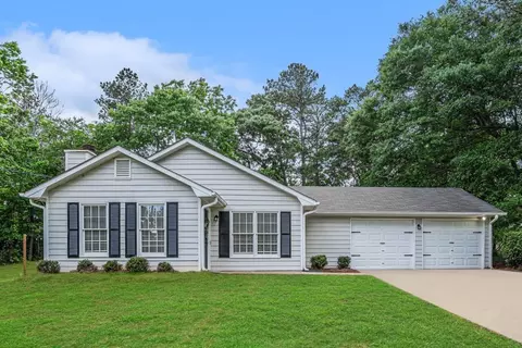 367 Cross Creek Ct, Auburn, GA 30011