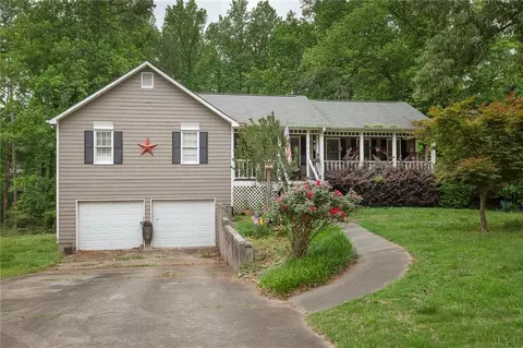 209 Cedar Mill Ln, Woodstock, GA 30189