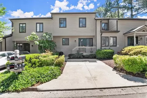 5062 Gardenia Cir, Marietta, GA 30068