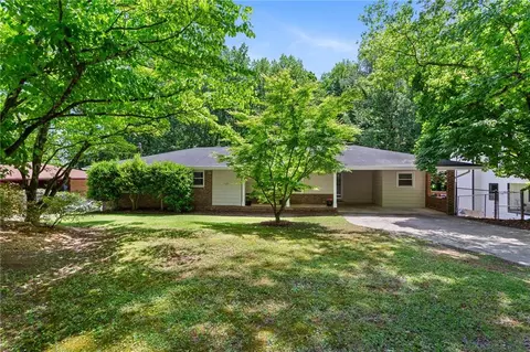 4185 King Springs Rd SE, Smyrna, GA 30082
