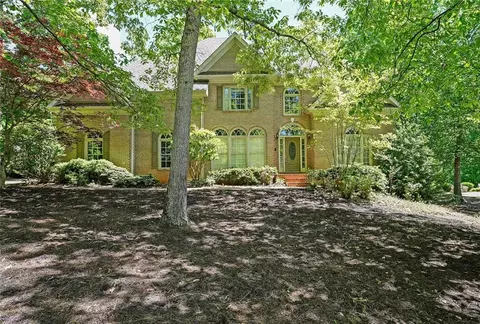 454 Pegamore Creek Dr, Powder Springs, GA 30127