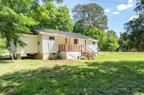 136 SW Brownlee Mountain Rd SW, Adairsville, GA 30103