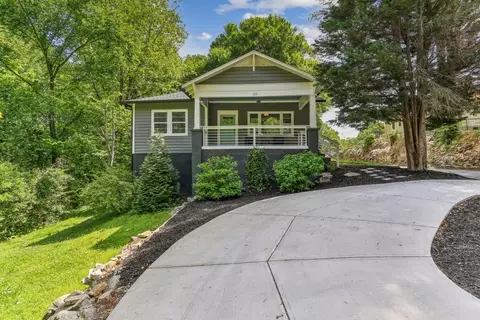 777 N Evelyn Pl NW, Atlanta, GA 30318
