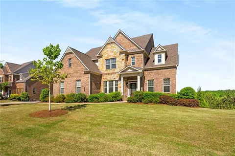 3975 Lake Laurel Dr, Suwanee, GA 30024
