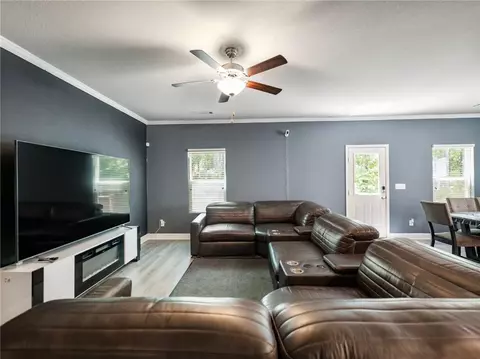 197 Darling Ln, Pendergrass, GA 30567 photo 5