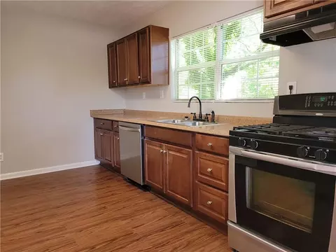 480 Bona Rd, Buford, GA 30518 photo 6