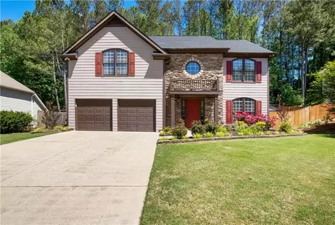 225 Park Creek Dr, Woodstock, GA 30188