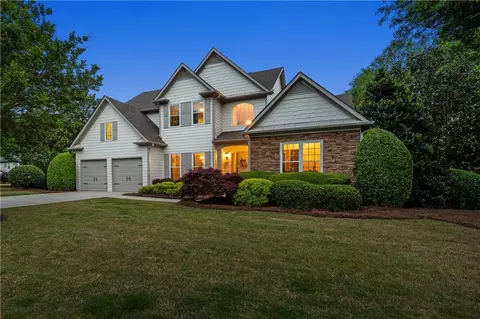 12850 Morningpark Cir, Milton, GA 30004