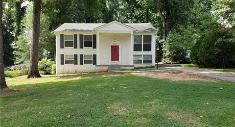 2731 Bradmoor Way, Decatur, GA 30034