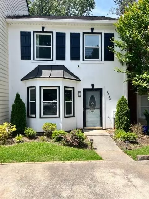1330 Poplar Pointe SE, Smyrna, GA 30082